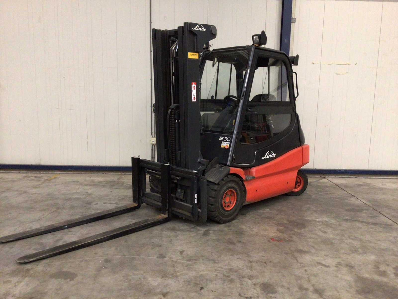 2006 LINDE E30 FORKLIFT - 叉车:图1 2006 LINDE E30 FORKLIFT - 叉车:图1