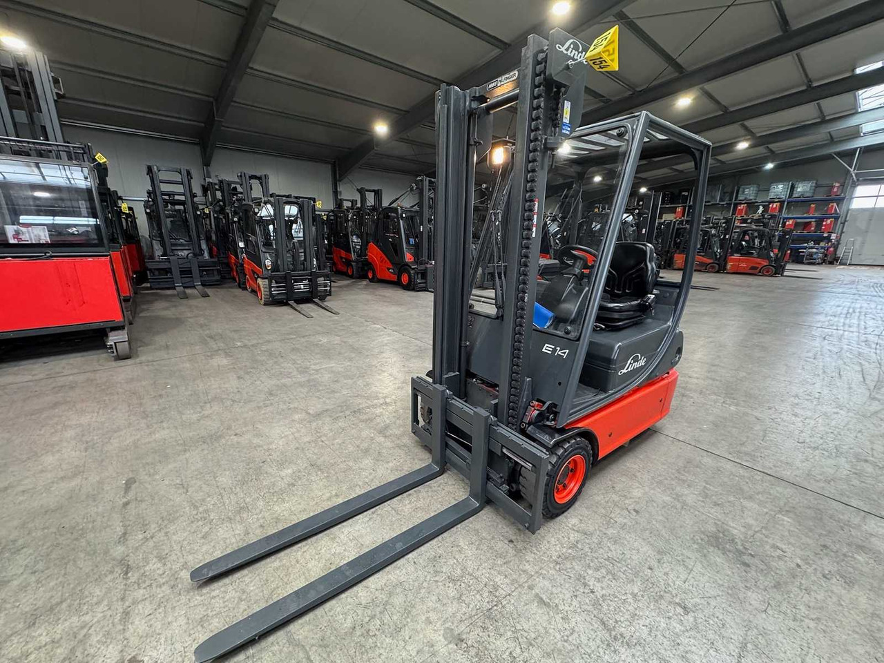 2006 SERVICE + UVV 12/2026 LINDE E14 2,977 HOURS 4X TIRES NEW ELECTRIC FORKLIFT. E20 E16 - 叉车:图2 2006 SERVICE + UVV 12/2026 LINDE E14 2,977 HOURS 4X TIRES NEW ELECTRIC FORKLIFT. E20 E16 - 叉车:图2