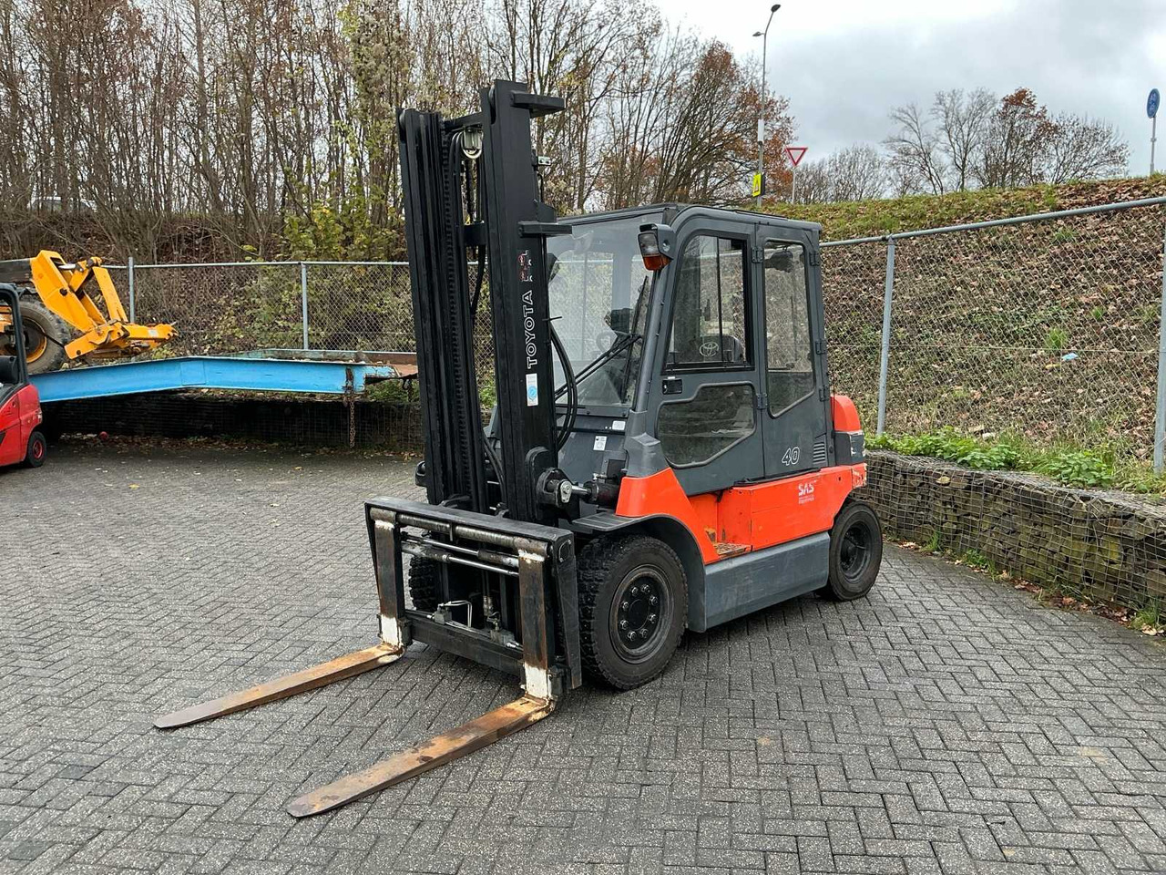 2006 TOYOTA 7FBMF40 FORKLIFT - 叉车:图1 2006 TOYOTA 7FBMF40 FORKLIFT - 叉车:图1