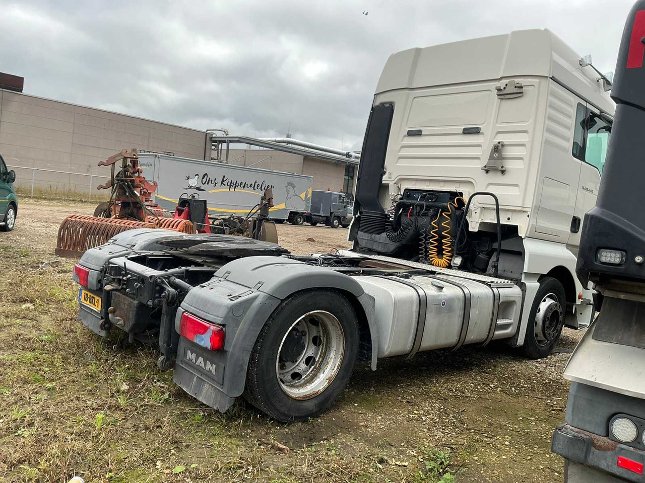 2007 MAN TGA 18.440 4X2 LLS-U 4X2 SEMI-TRAILER TRACTOR - 卡车:图4 2007 MAN TGA 18.440 4X2 LLS-U 4X2 SEMI-TRAILER TRACTOR - 卡车:图4