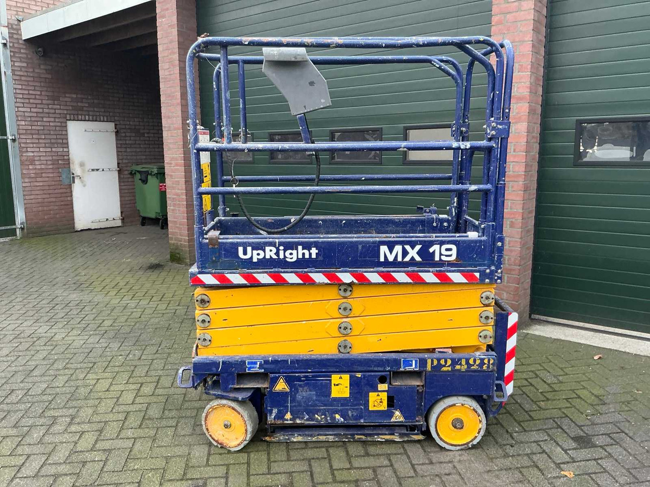 2007 UPRIGHT MX 19 AERIAL WORK PLATFORM - 空中平台:图5 2007 UPRIGHT MX 19 AERIAL WORK PLATFORM - 空中平台:图5