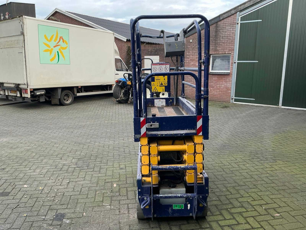 2007 UPRIGHT MX 19 AERIAL WORK PLATFORM - 空中平台:图4 2007 UPRIGHT MX 19 AERIAL WORK PLATFORM - 空中平台:图4