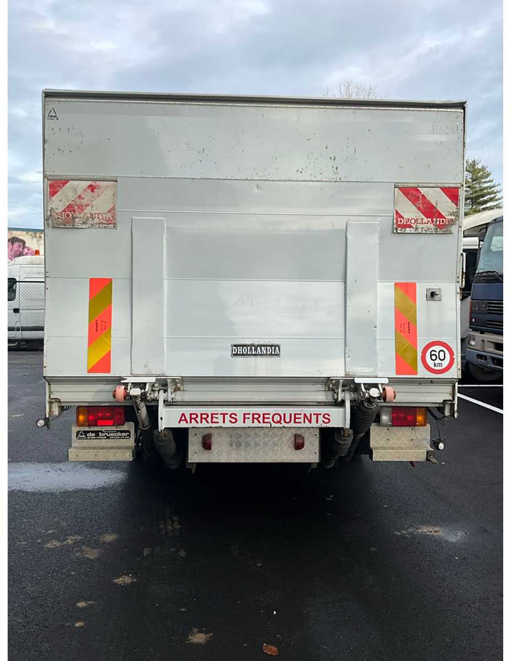 2008 IVECO EUROCARGO 120EL18 - SAND YACHT HYDRAULIC TAIL LIFT - 140000KM - 卡车:图4 2008 IVECO EUROCARGO 120EL18 - SAND YACHT HYDRAULIC TAIL LIFT - 140000KM - 卡车:图4