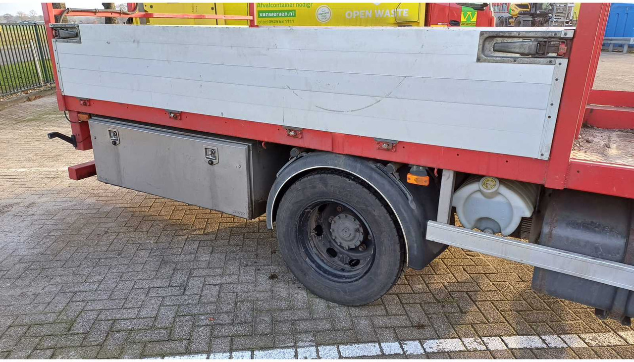 卡车 2008 VOLVO FL42 TRUCK:图7 卡车 2008 VOLVO FL42 TRUCK:图7