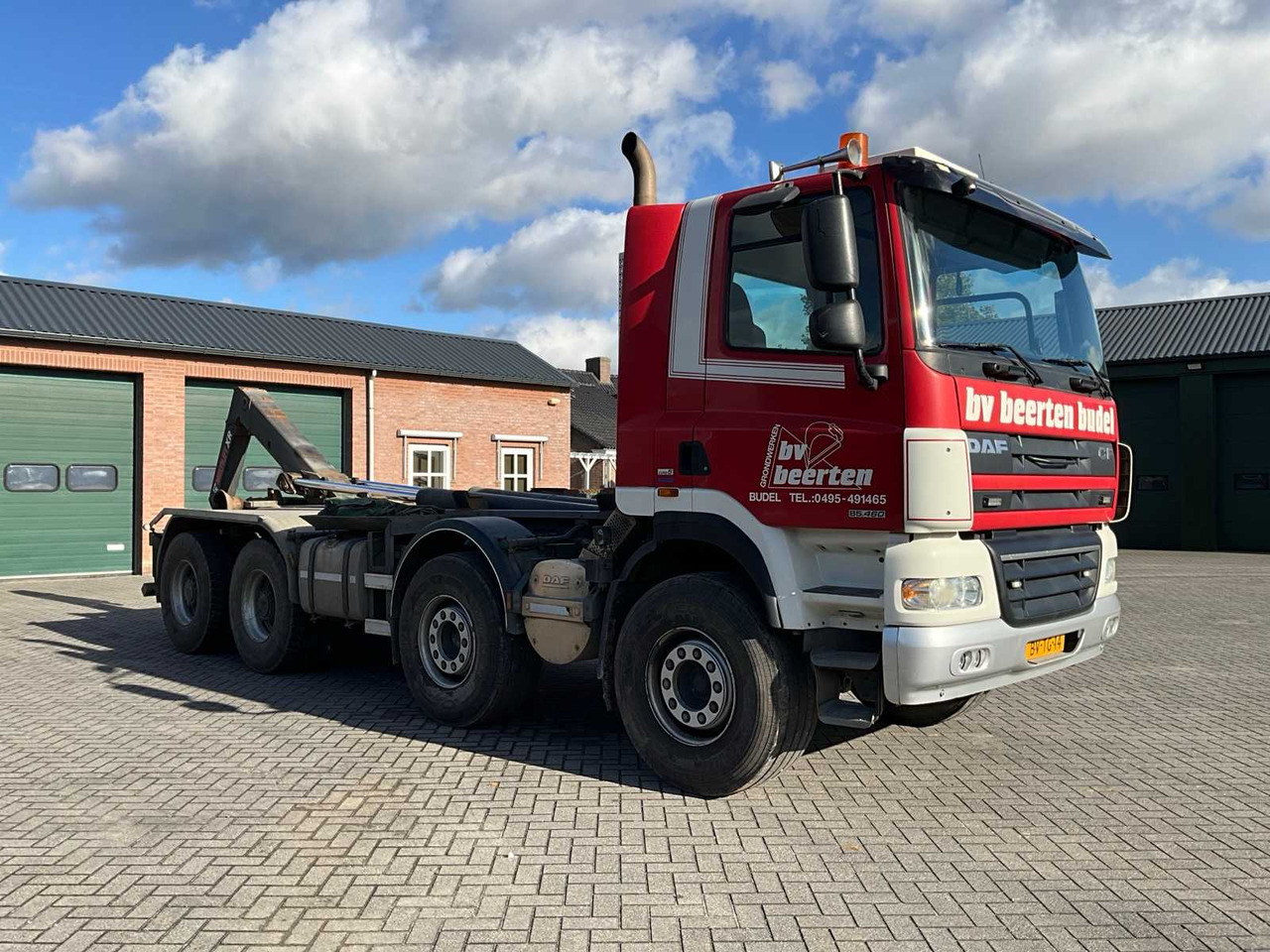 2009 DAF CF 85.460 8X4 TRUCK "30T HOOKLIFT" - 卡车:图3 2009 DAF CF 85.460 8X4 TRUCK "30T HOOKLIFT" - 卡车:图3