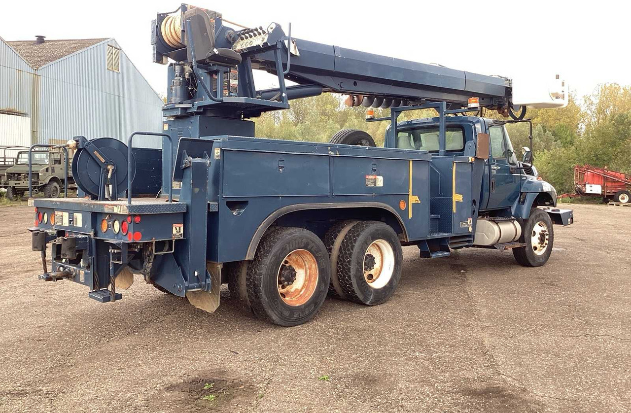 2009 INTERNATIONAL 7400 SBA 6X4 WORKSTAR TRUCK - 卡车:图4 2009 INTERNATIONAL 7400 SBA 6X4 WORKSTAR TRUCK - 卡车:图4