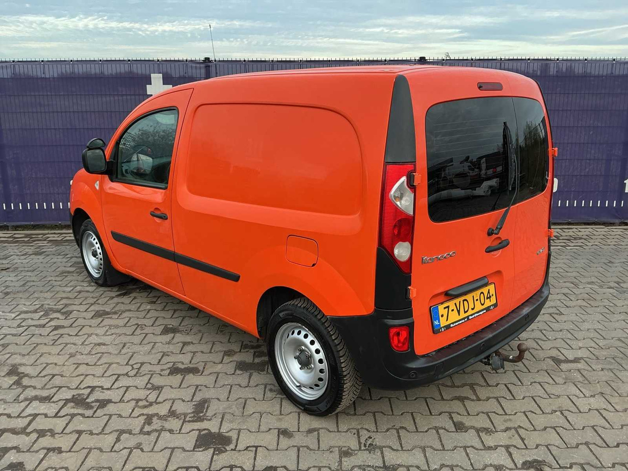2009 - RENAULT - KANGOO EXPRESS - 1.5 DCI 90 EX.TECH L - COMMERCIAL VEHICLE - 小型货车:图3 2009 - RENAULT - KANGOO EXPRESS - 1.5 DCI 90 EX.TECH L - COMMERCIAL VEHICLE - 小型货车:图3