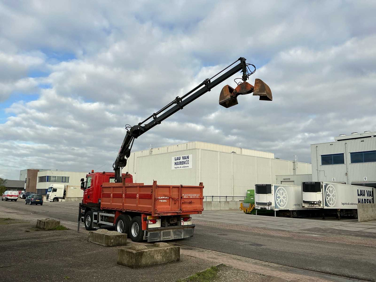 2009 SCANIA G420 TIPPER TRUCK WITH CRANE - 卡车:图5 2009 SCANIA G420 TIPPER TRUCK WITH CRANE - 卡车:图5