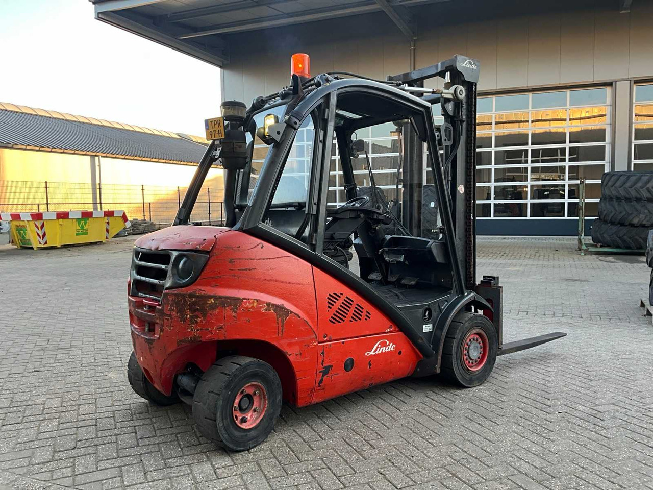 2010 LINDE H30D-01 FORKLIFT - 叉车:图3 2010 LINDE H30D-01 FORKLIFT - 叉车:图3