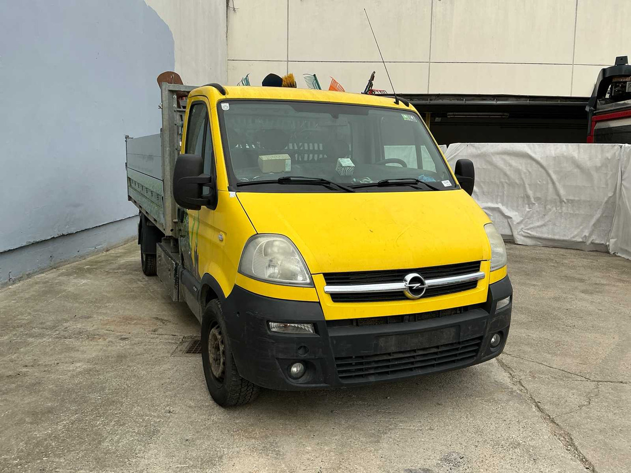 2010 OPEL MOVANO 2.5 CDTI TRANSPORTER FLATBED - 卡车:图2 2010 OPEL MOVANO 2.5 CDTI TRANSPORTER FLATBED - 卡车:图2