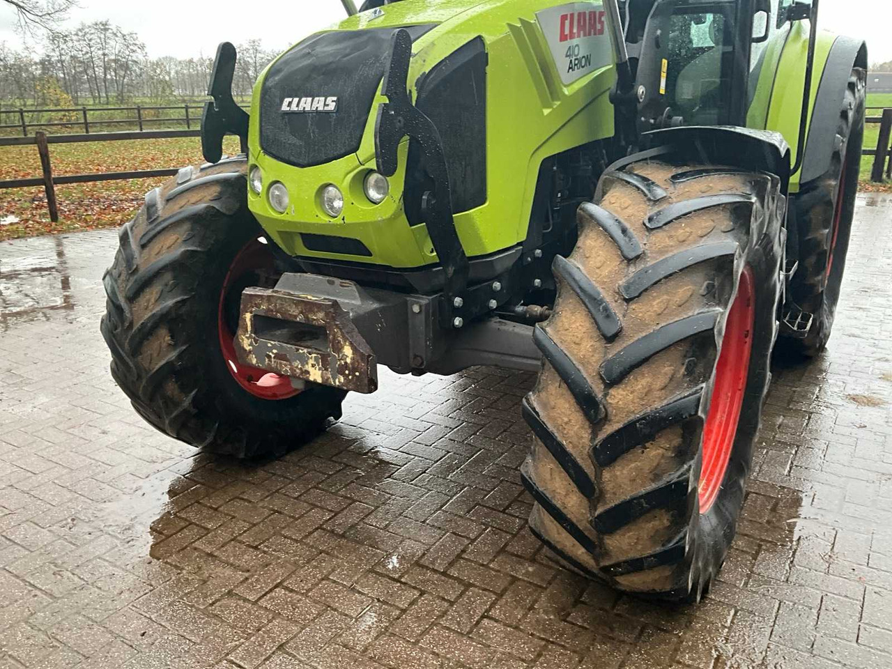 拖拉机 2011 CLAAS ARION 420 FOUR-WHEEL DRIVE FARM TRACTOR WITH FRONT LOADER:图13 拖拉机 2011 CLAAS ARION 420 FOUR-WHEEL DRIVE FARM TRACTOR WITH FRONT LOADER:图13