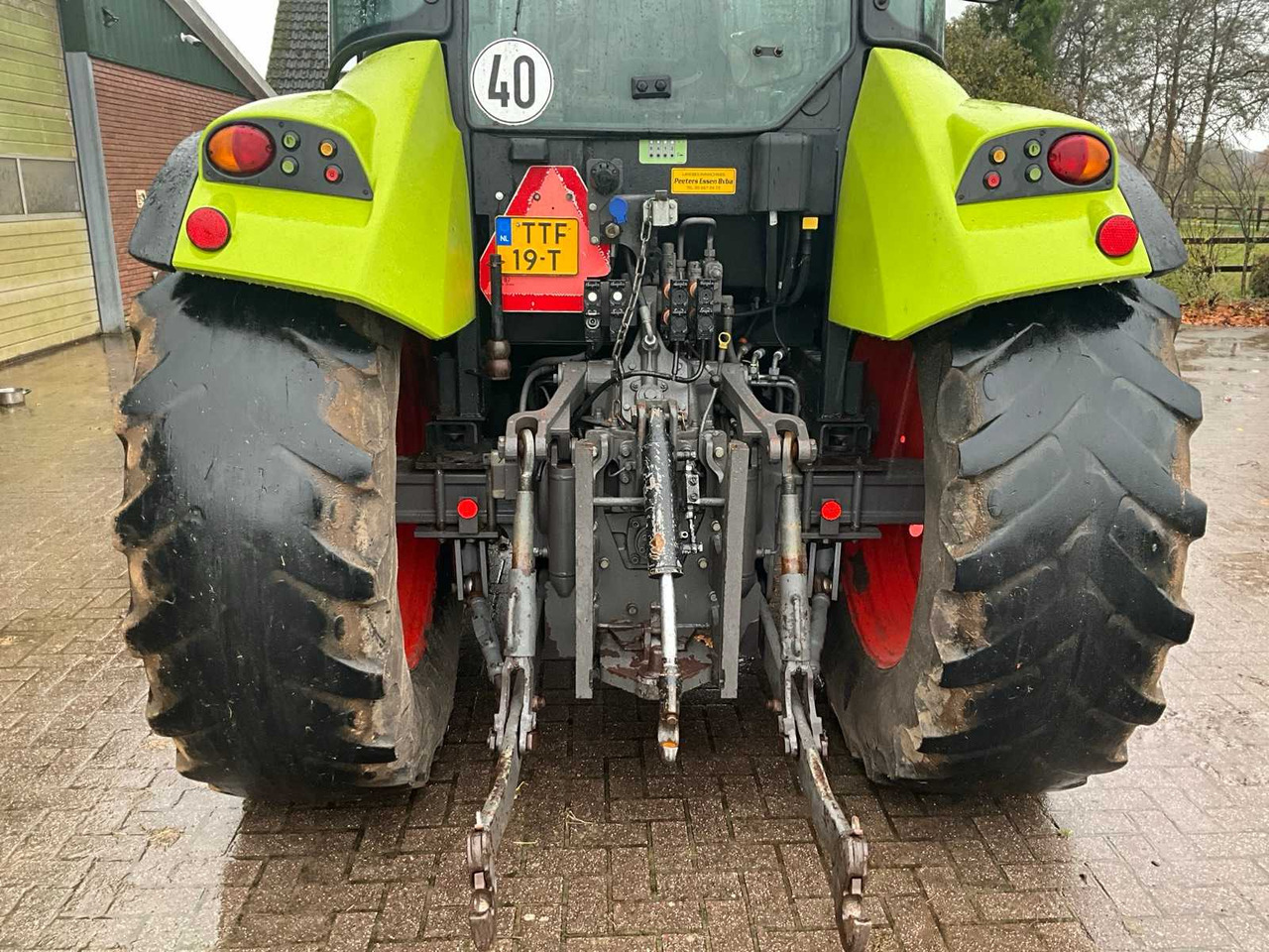 拖拉机 2011 CLAAS ARION 420 FOUR-WHEEL DRIVE FARM TRACTOR WITH FRONT LOADER:图18 拖拉机 2011 CLAAS ARION 420 FOUR-WHEEL DRIVE FARM TRACTOR WITH FRONT LOADER:图18