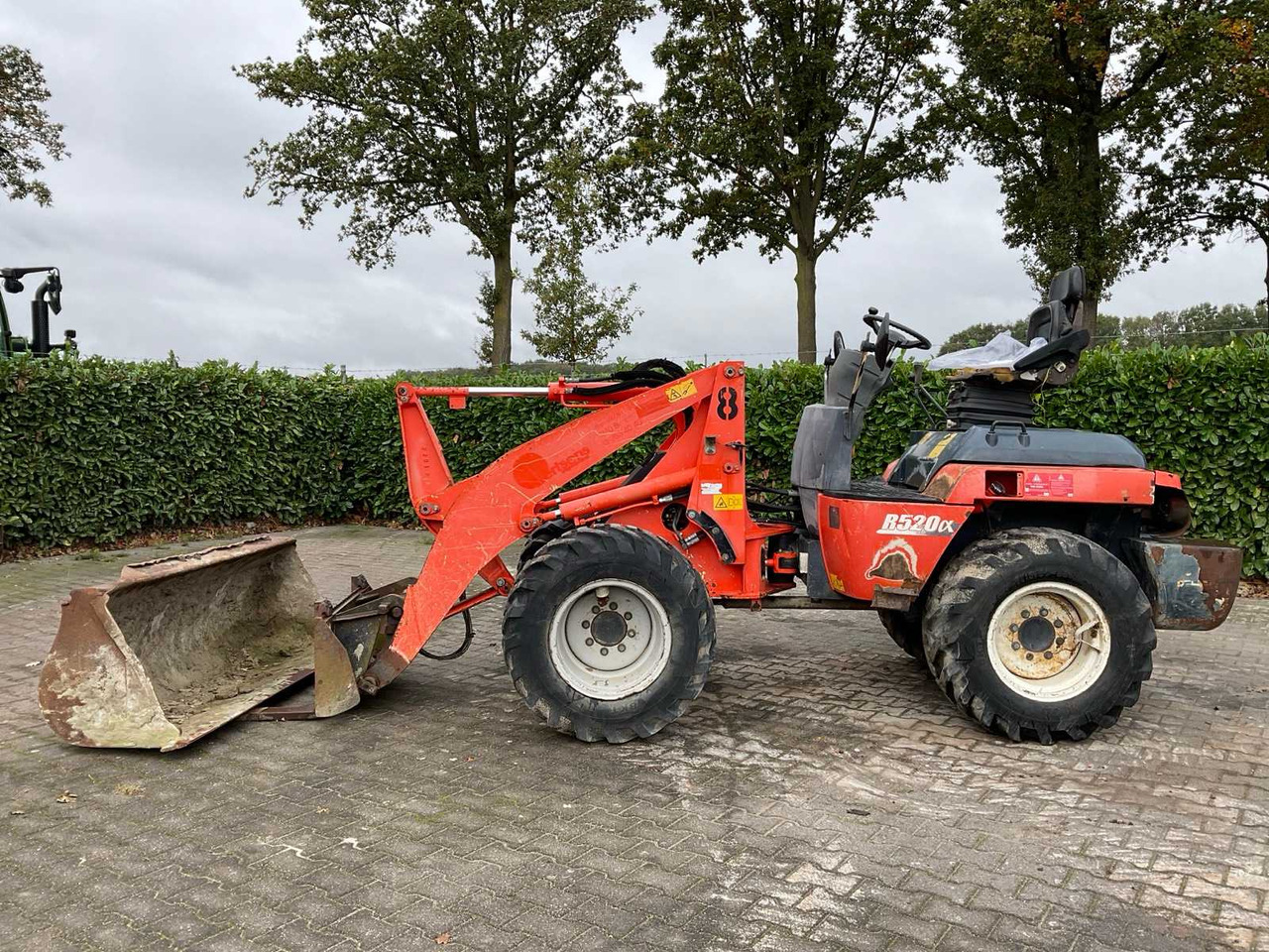 2011 KUBOTA R520NH SHOVEL - 轮式装载机:图3 2011 KUBOTA R520NH SHOVEL - 轮式装载机:图3