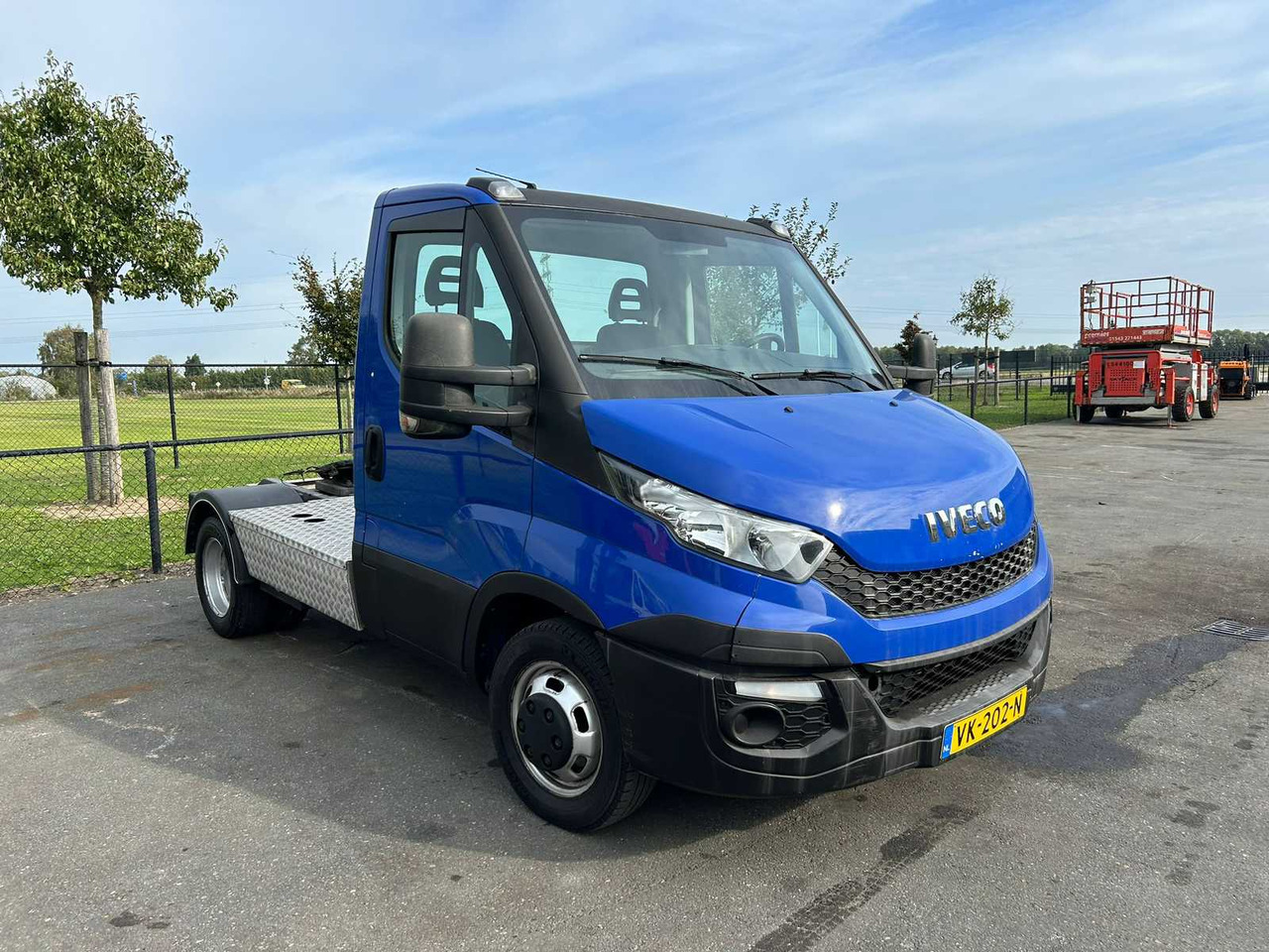 2014 IVECO DAILY DAILY 40C17 3.0 300 BE SEMI-TRAILER TRACTOR - 小型货车:图4 2014 IVECO DAILY DAILY 40C17 3.0 300 BE SEMI-TRAILER TRACTOR - 小型货车:图4
