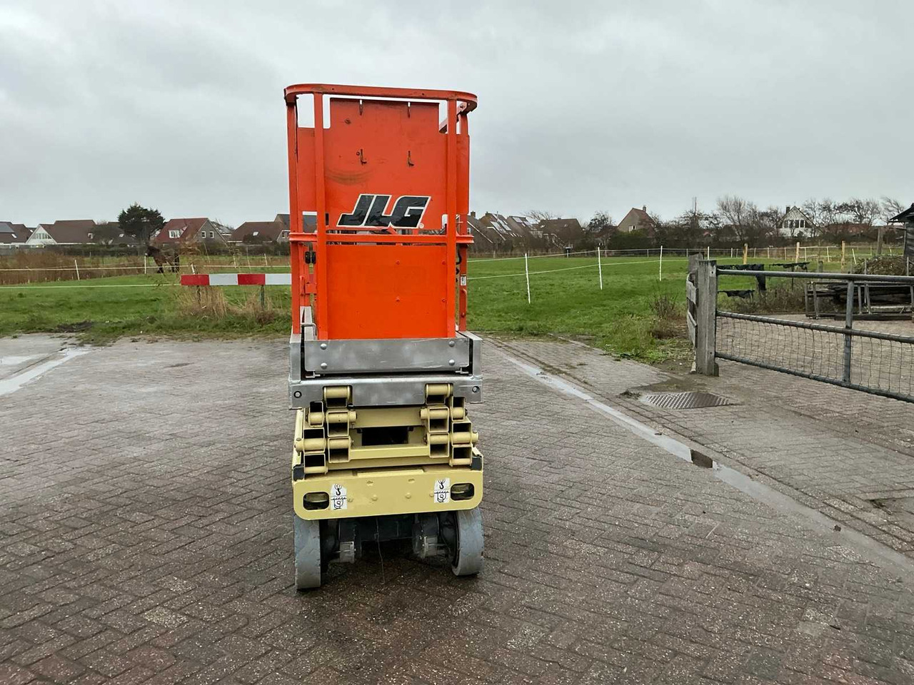 2014 JLG 1930ES AERIAL WORK PLATFORM - 空中平台:图3 2014 JLG 1930ES AERIAL WORK PLATFORM - 空中平台:图3