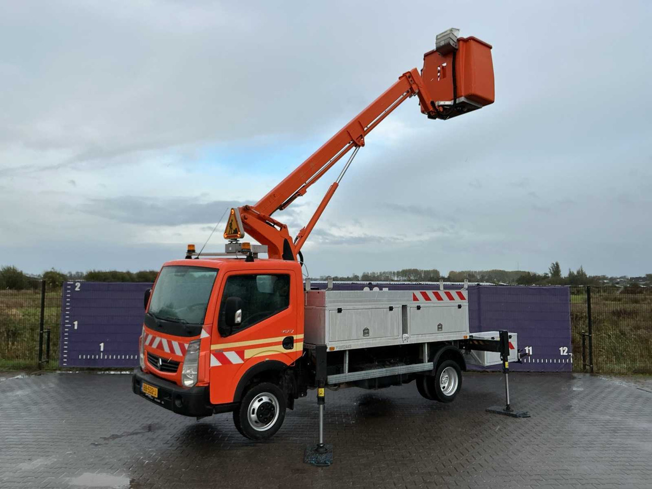 2015 - RENAULT - MAXITY - 140 DXI - COMMERCIAL VEHICLE/TRUCK-MOUNTED BOOM LIFT 20M - 小型货车:图5 2015 - RENAULT - MAXITY - 140 DXI - COMMERCIAL VEHICLE/TRUCK-MOUNTED BOOM LIFT 20M - 小型货车:图5