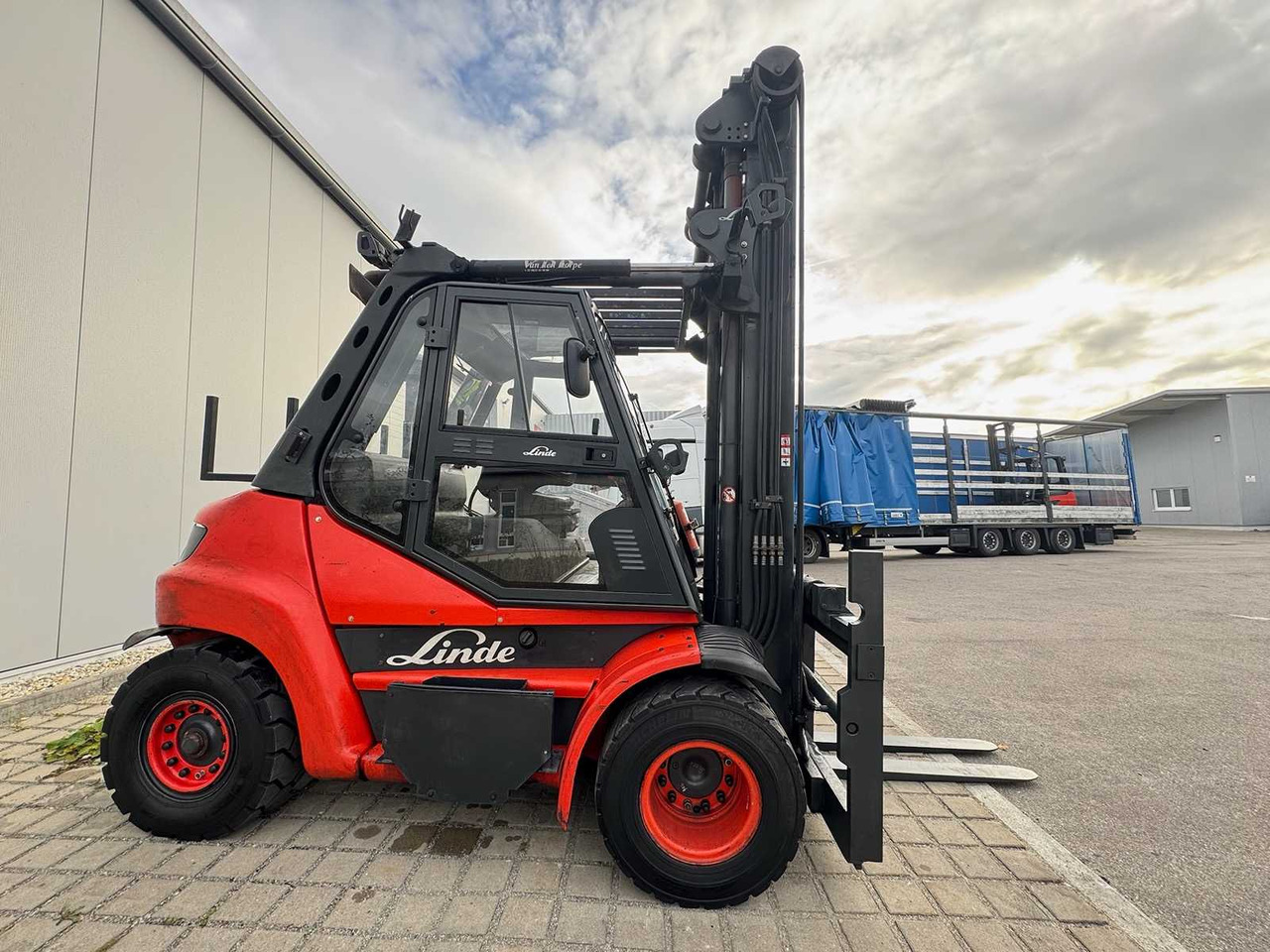 叉车 2015 SERVICE 10/2025 LINDE H70D 3RD + 4TH VALVE FORK ADJUSTER DIESEL FORKLIFT 10,706 HOURS:图7 叉车 2015 SERVICE 10/2025 LINDE H70D 3RD + 4TH VALVE FORK ADJUSTER DIESEL FORKLIFT 10,706 HOURS:图7