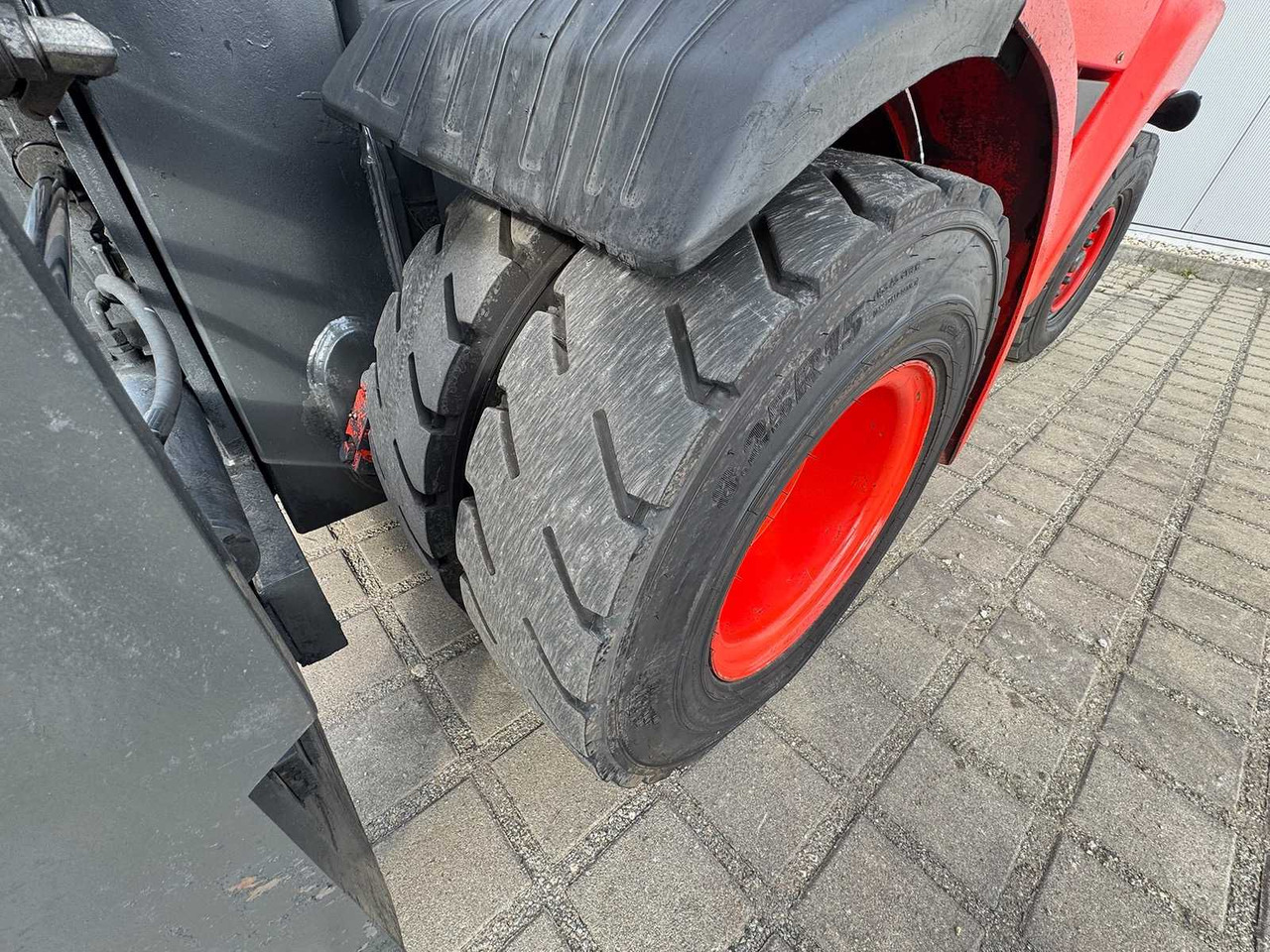 叉车 2015 SERVICE 10/2025 LINDE H70D 3RD + 4TH VALVE FORK ADJUSTER DIESEL FORKLIFT 10,706 HOURS:图10 叉车 2015 SERVICE 10/2025 LINDE H70D 3RD + 4TH VALVE FORK ADJUSTER DIESEL FORKLIFT 10,706 HOURS:图10