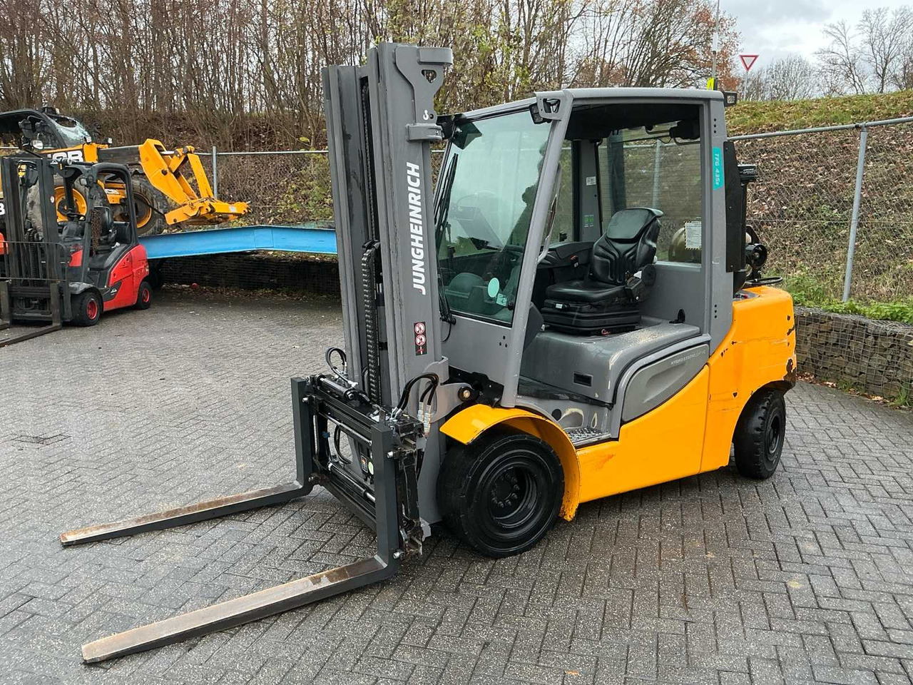 2016 JUNGHEINRICH TFG 435S FORKLIFT - 叉车:图1 2016 JUNGHEINRICH TFG 435S FORKLIFT - 叉车:图1