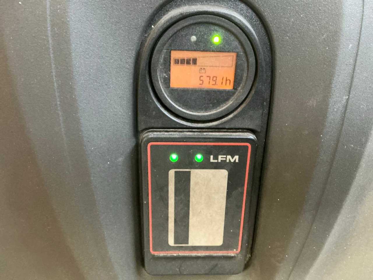 2016 LINDE L10 PEDESTRIAN STACKER - 叉车:图3 2016 LINDE L10 PEDESTRIAN STACKER - 叉车:图3