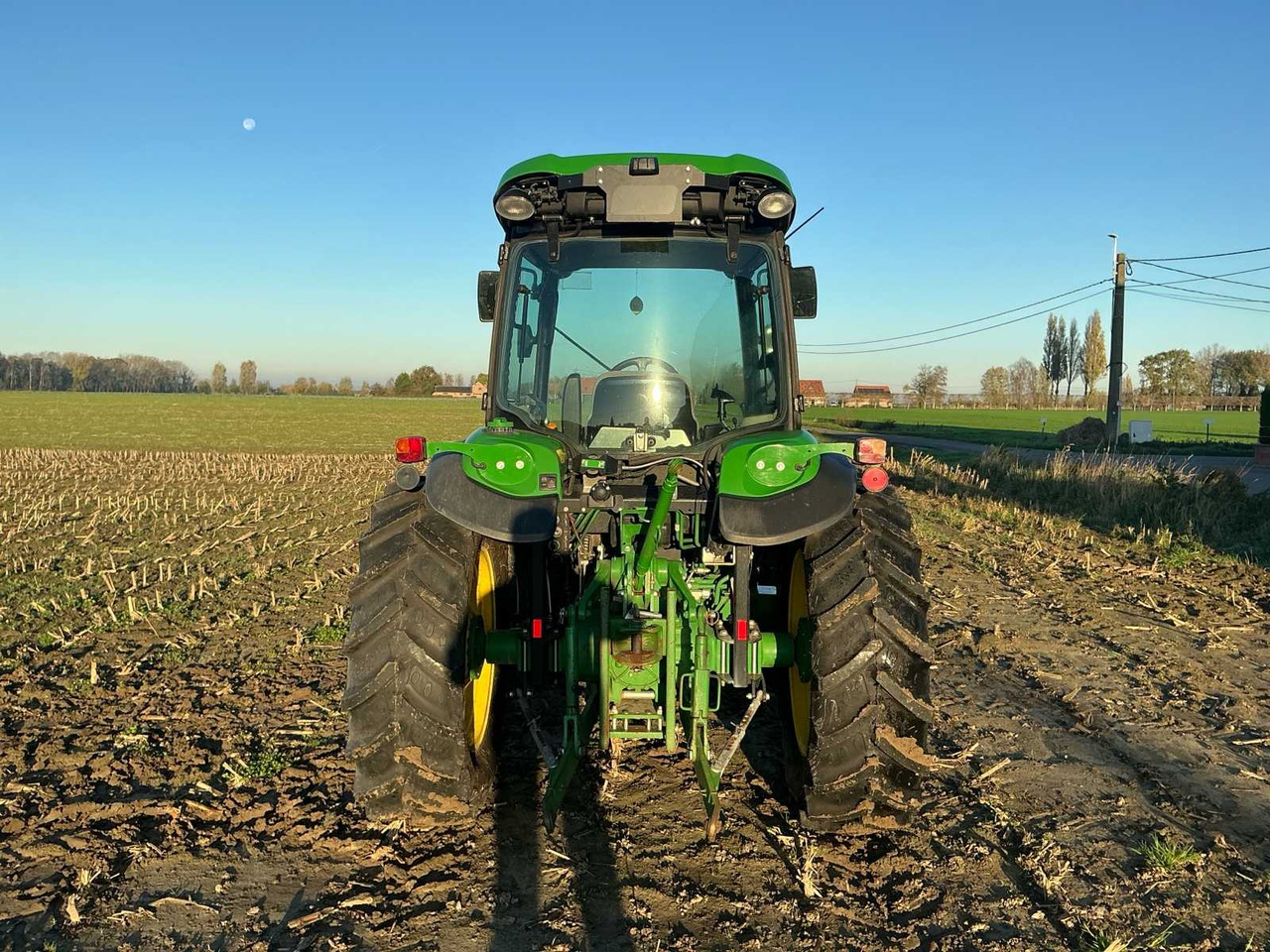 2017 JOHN DEERE 4049R FARM TRACTOR - 拖拉机:图5 2017 JOHN DEERE 4049R FARM TRACTOR - 拖拉机:图5