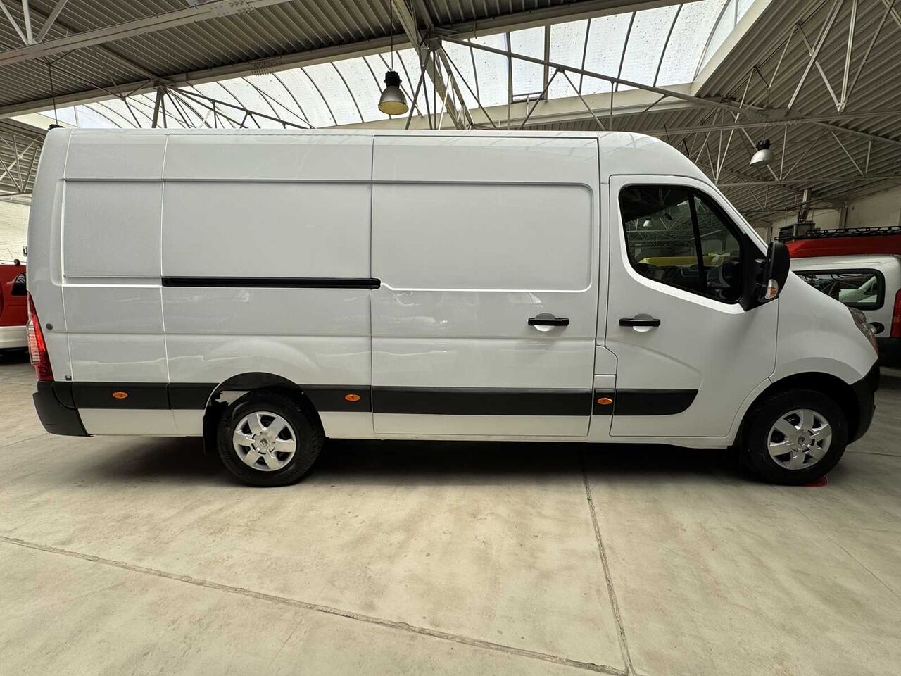2017 RENAULT MASTER MAXI - 小型货车:图2 2017 RENAULT MASTER MAXI - 小型货车:图2