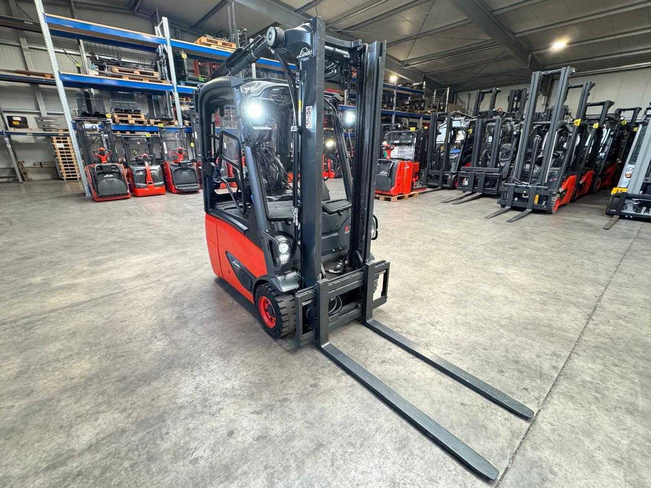2018 SERVICE+UVV 10/2026 LINDE E14 EVO 1.400KG LITHIUM LI-ION ELECTRIC FORKLIFT - 叉车:图4 2018 SERVICE+UVV 10/2026 LINDE E14 EVO 1.400KG LITHIUM LI-ION ELECTRIC FORKLIFT - 叉车:图4