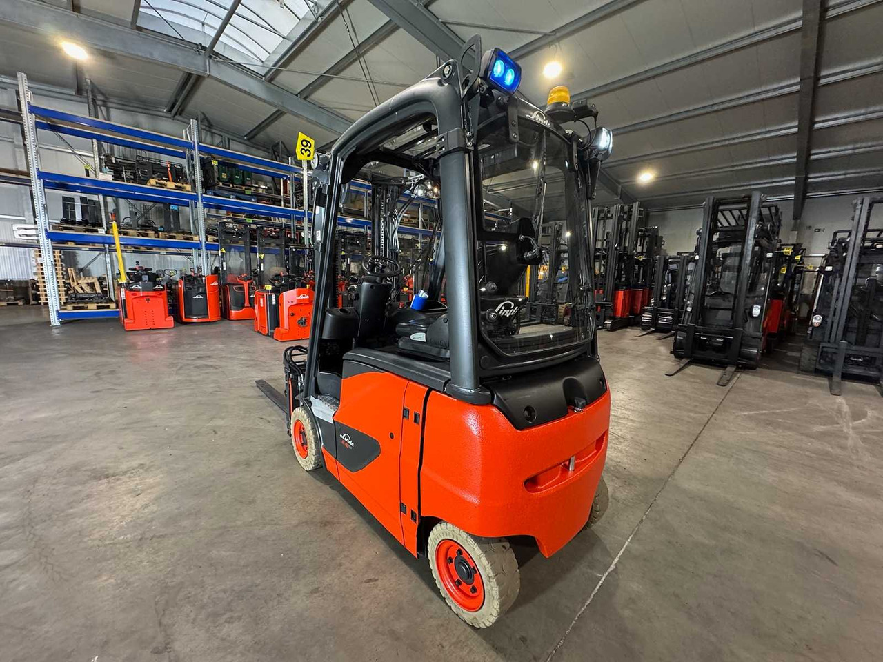 2018 SERVICE + UVV 11/2026 LINDE E16PH EVO TRIPLEX 3RD + 4TH VALVE 152CM FORK ADJUSTER ELECTRIC FORKLIFT 3,934 HOURS - 叉车:图5 2018 SERVICE + UVV 11/2026 LINDE E16PH EVO TRIPLEX 3RD + 4TH VALVE 152CM FORK ADJUSTER ELECTRIC FORKLIFT 3,934 HOURS - 叉车:图5