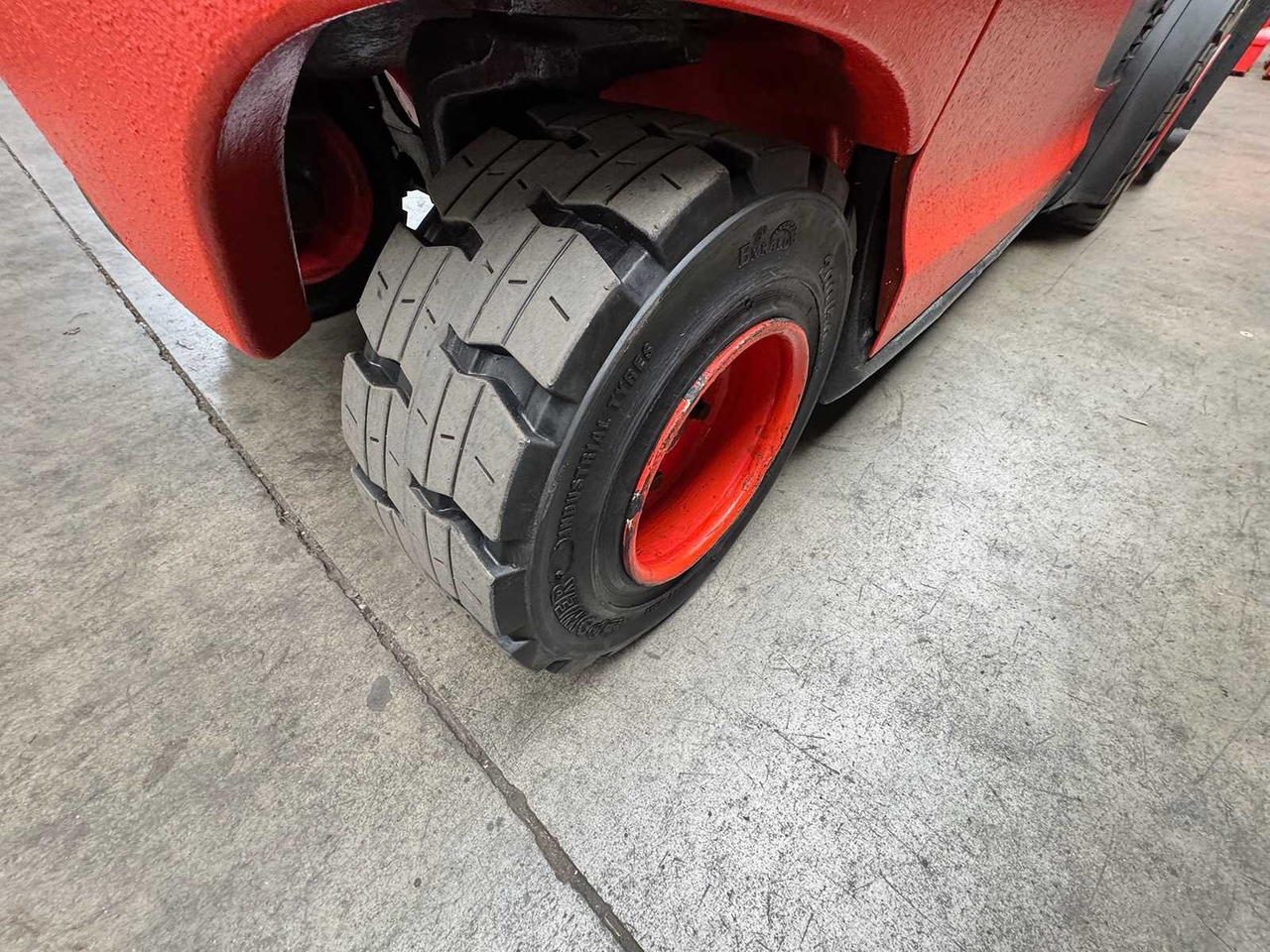 叉车 2018 SERVICE+UVV 11/2026 LINDE E35HL 3.500KG 3.+4.:图12 叉车 2018 SERVICE+UVV 11/2026 LINDE E35HL 3.500KG 3.+4.:图12