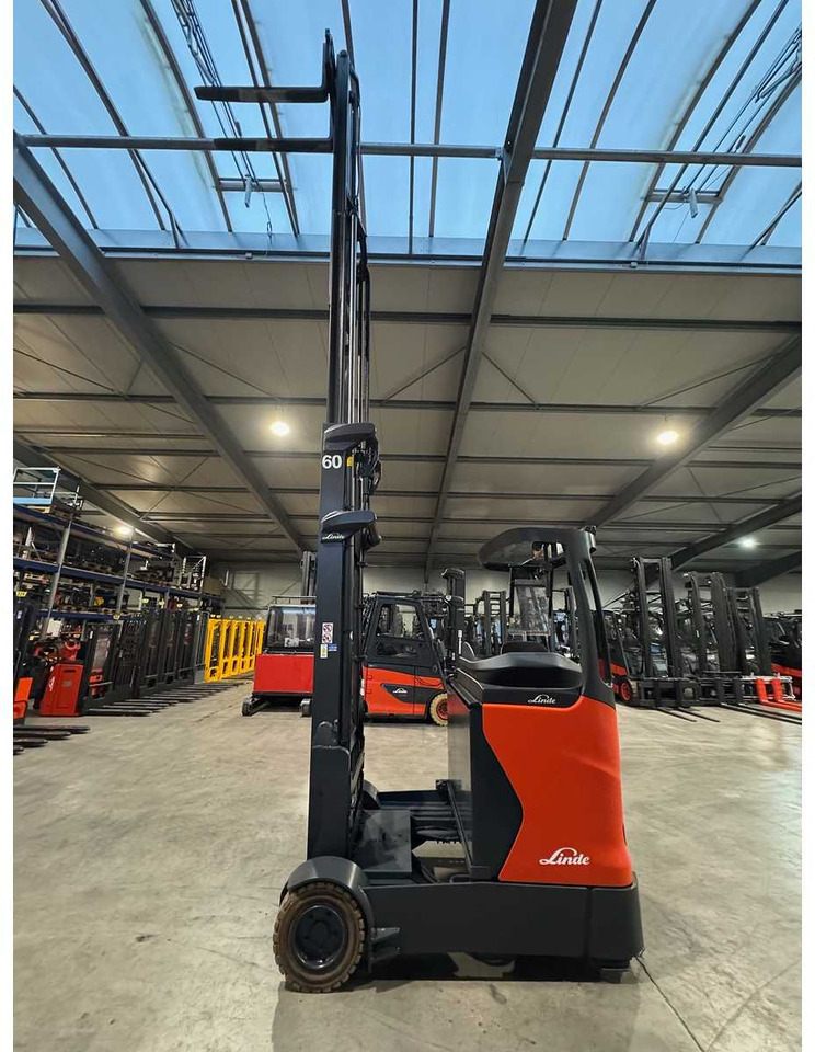 2018 SERVICE + UVV 12/2026 LINDE R14G TRIPLEX 696CM ELECTRIC FORKLIFT OFF-ROAD REACH TRUCK - 叉车:图5 2018 SERVICE + UVV 12/2026 LINDE R14G TRIPLEX 696CM ELECTRIC FORKLIFT OFF-ROAD REACH TRUCK - 叉车:图5