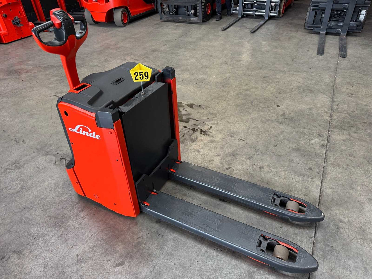 2021 LINDE T16L PALLET TRUCK ANT STACKER INITIAL STROKE 1,675 HOURS - 叉车:图4 2021 LINDE T16L PALLET TRUCK ANT STACKER INITIAL STROKE 1,675 HOURS - 叉车:图4
