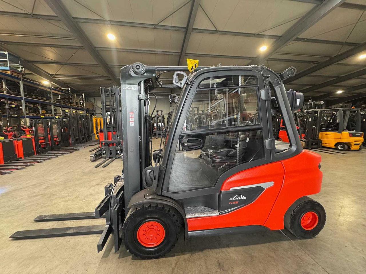 2022 LINDE H35D 3,500KG ROTARY DUPLEX FREE LIFT DIESEL FORKLIFT 3,338 HOURS - 叉车:图1 2022 LINDE H35D 3,500KG ROTARY DUPLEX FREE LIFT DIESEL FORKLIFT 3,338 HOURS - 叉车:图1