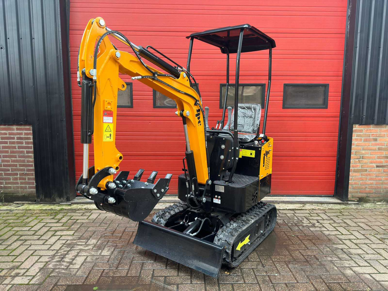 2024 JPC HT12 YELLOW MINI EXCAVATOR - 小型挖掘机:图3 2024 JPC HT12 YELLOW MINI EXCAVATOR - 小型挖掘机:图3