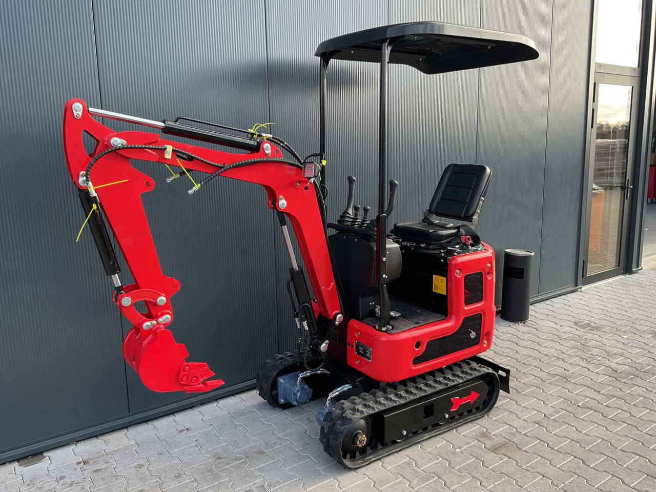 2024 RHINO-CROSS R319 MINI EXCAVATOR - 小型挖掘机:图1 2024 RHINO-CROSS R319 MINI EXCAVATOR - 小型挖掘机:图1