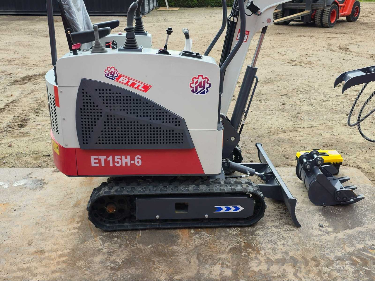 2025 - BTTL - ET15H-6 - MINI EXCAVATOR - 小型挖掘机:图5 2025 - BTTL - ET15H-6 - MINI EXCAVATOR - 小型挖掘机:图5