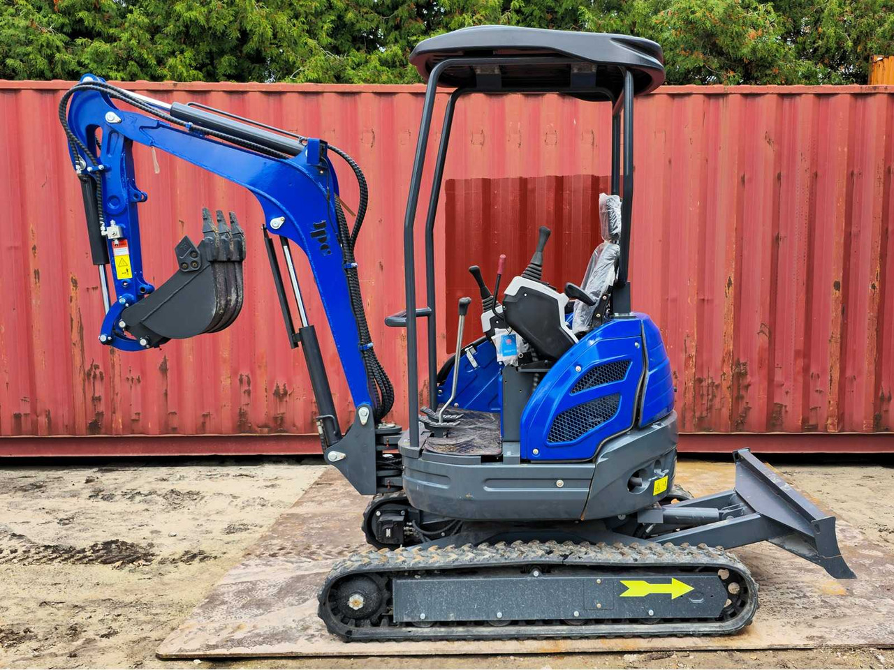 2025 - JPC HT25 MINI EXCAVATOR - 小型挖掘机:图1 2025 - JPC HT25 MINI EXCAVATOR - 小型挖掘机:图1
