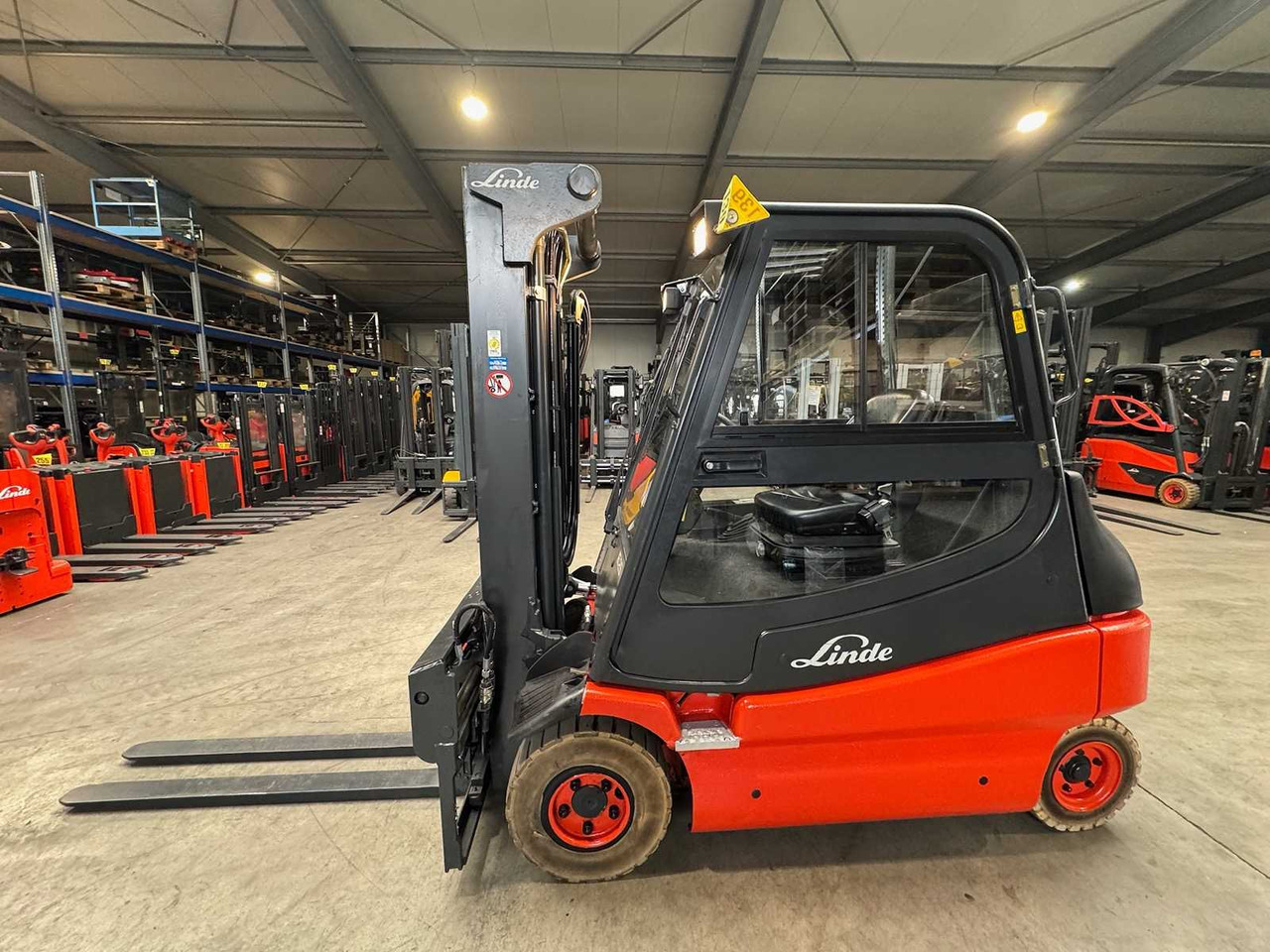 36/2018 SERVICE+UVV 11/2026 LINDE E25 2.500KG 3.+4. VALVE FORK ADJUSTER ELECTRIC FORKLIFT 4.532 HOURS - 叉车:图5 36/2018 SERVICE+UVV 11/2026 LINDE E25 2.500KG 3.+4. VALVE FORK ADJUSTER ELECTRIC FORKLIFT 4.532 HOURS - 叉车:图5