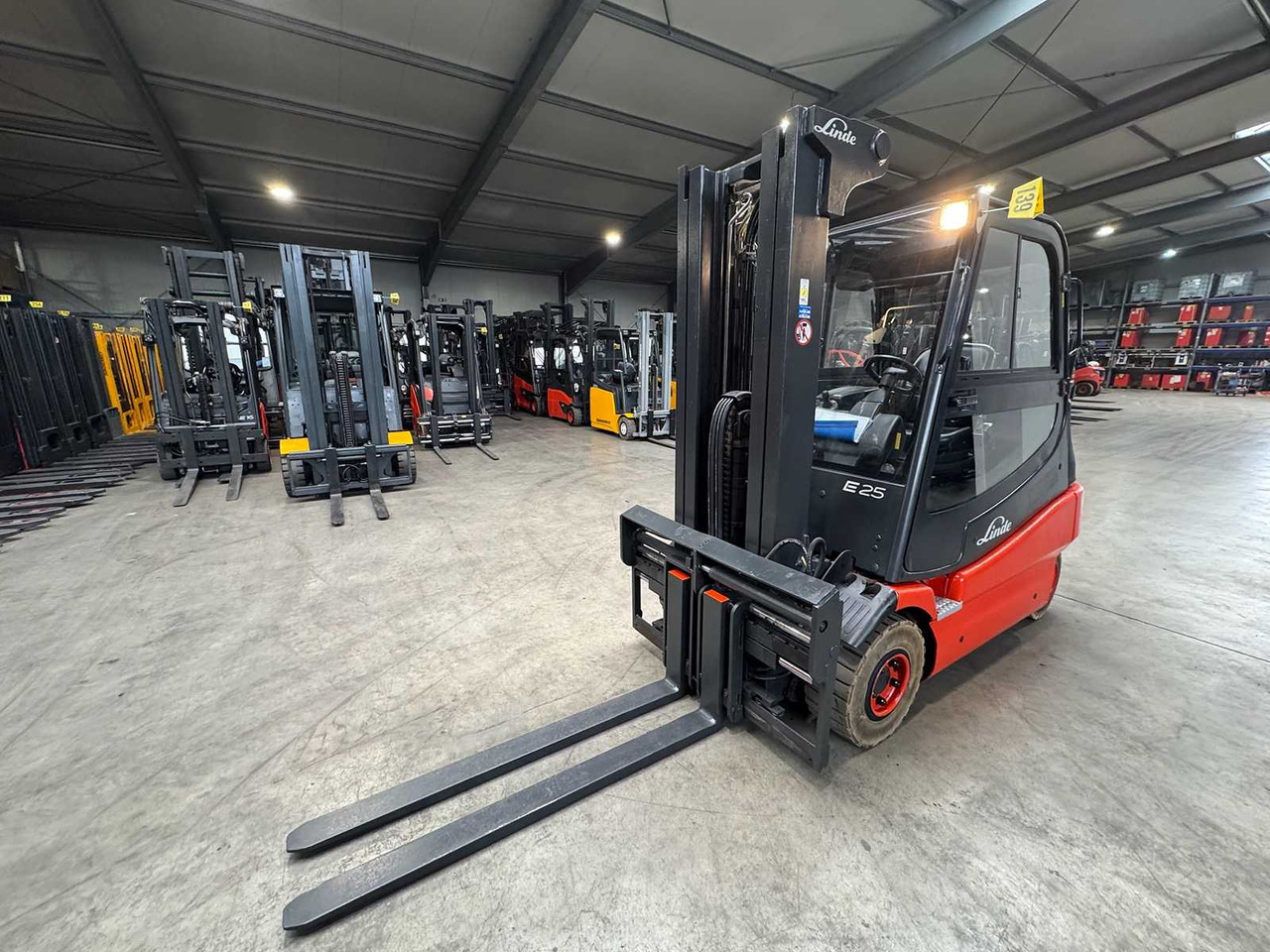 36/2018 SERVICE+UVV 11/2026 LINDE E25 2.500KG 3.+4. VALVE FORK ADJUSTER ELECTRIC FORKLIFT 4.532 HOURS - 叉车:图4 36/2018 SERVICE+UVV 11/2026 LINDE E25 2.500KG 3.+4. VALVE FORK ADJUSTER ELECTRIC FORKLIFT 4.532 HOURS - 叉车:图4