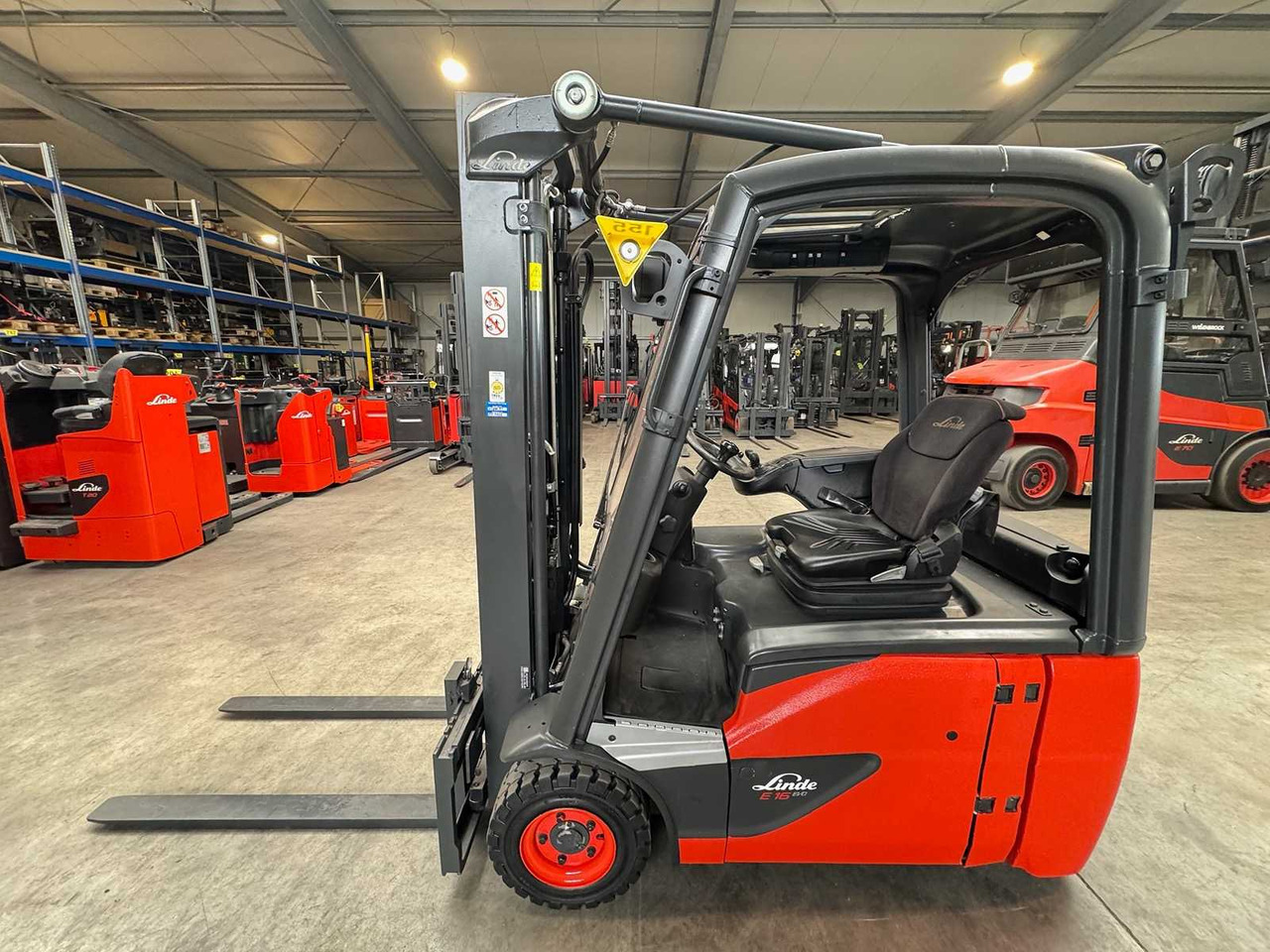 BATTERY 2021 SERVICE + UVV 07/26 LINDE E16 EVO 1,600KG DUPLEX FREE LIFT ELECTRIC FORKLIFT - 叉车:图1 BATTERY 2021 SERVICE + UVV 07/26 LINDE E16 EVO 1,600KG DUPLEX FREE LIFT ELECTRIC FORKLIFT - 叉车:图1