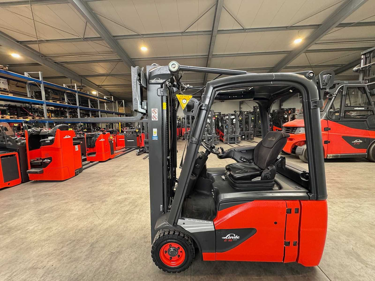 BATTERY 2021 SERVICE + UVV 07/26 LINDE E16 EVO 1,600KG DUPLEX FREE LIFT ELECTRIC FORKLIFT - 叉车:图2 BATTERY 2021 SERVICE + UVV 07/26 LINDE E16 EVO 1,600KG DUPLEX FREE LIFT ELECTRIC FORKLIFT - 叉车:图2