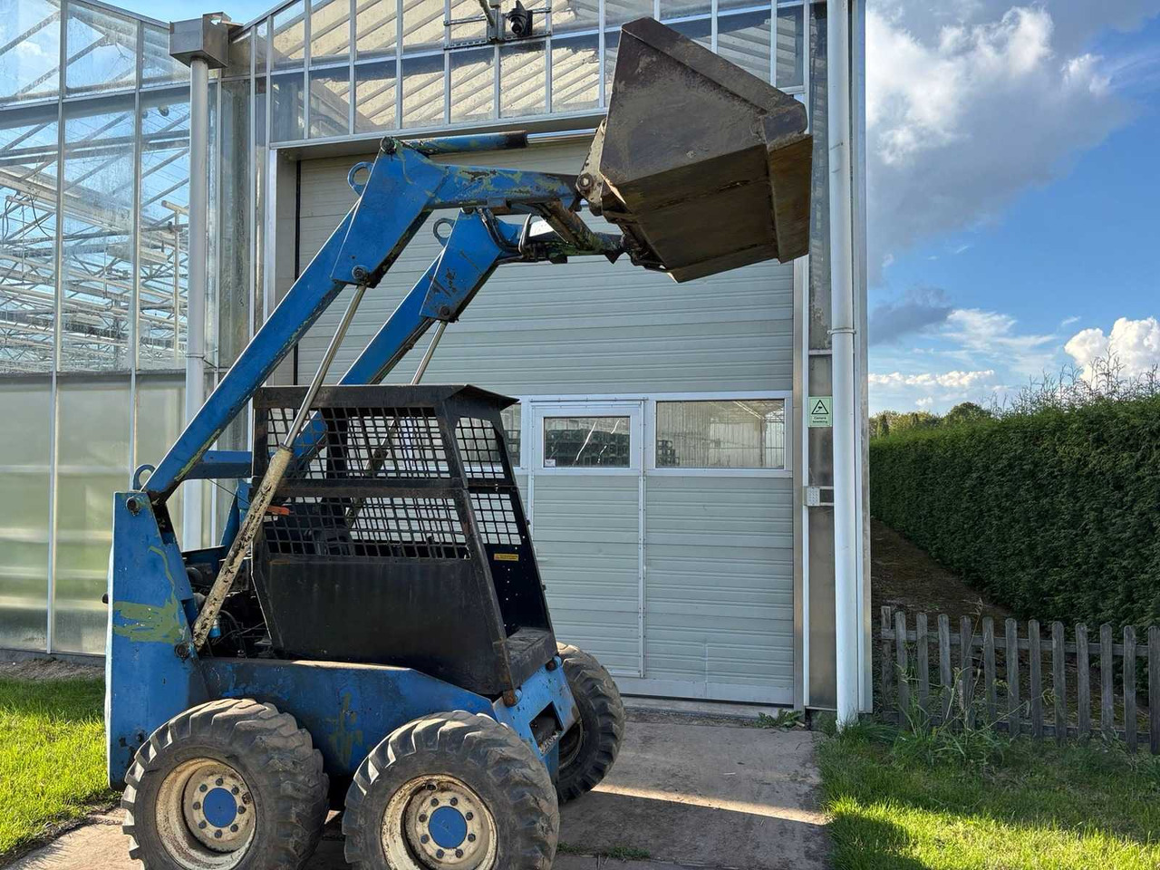 BOBCAT - 825 - SKID STEER LOADER - 紧凑型轨道装载机:图3 BOBCAT - 825 - SKID STEER LOADER - 紧凑型轨道装载机:图3