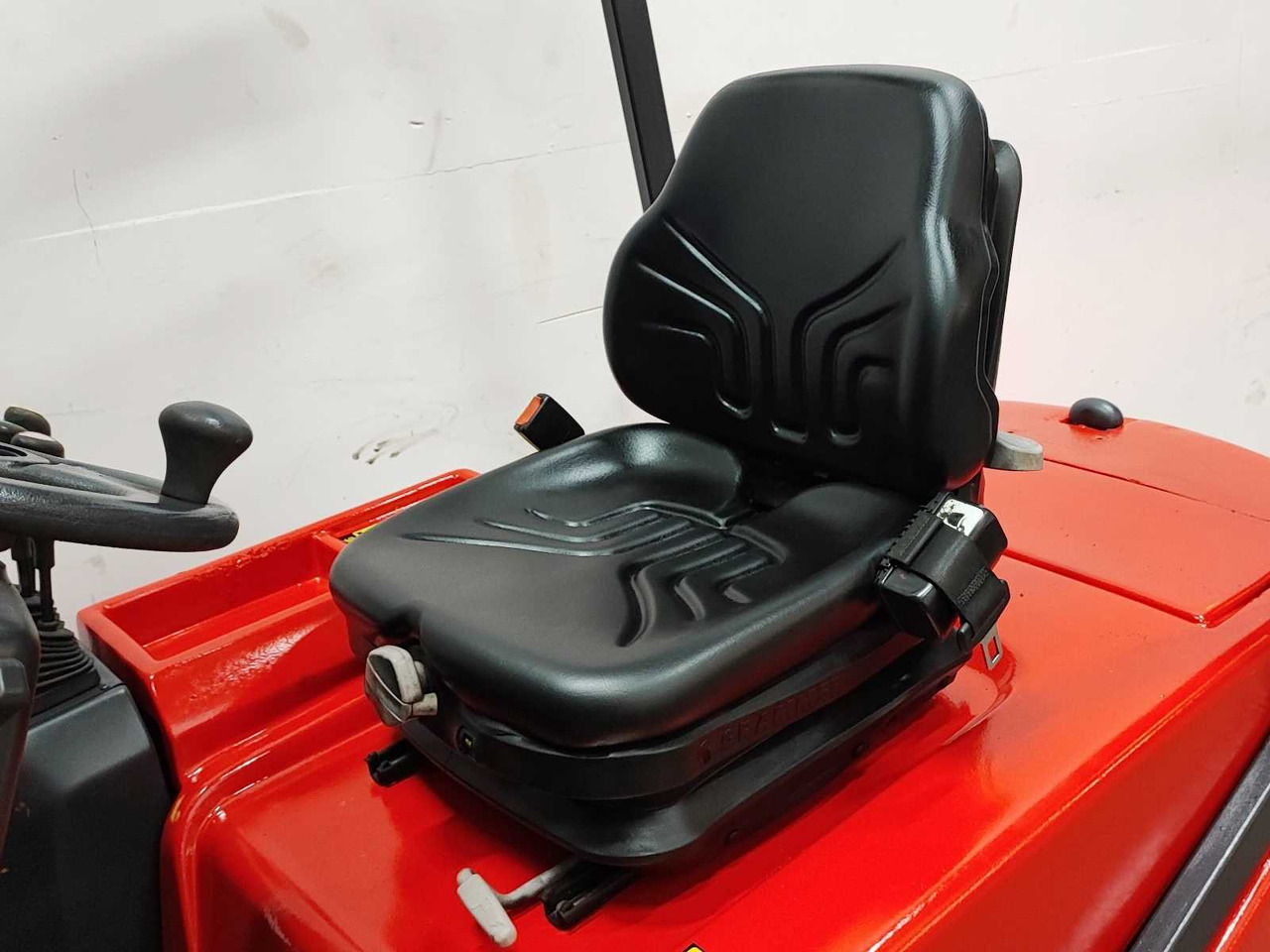 叉车 BT - 2002 - CBE 2.0F - FORKLIFT TRUCK:图14 叉车 BT - 2002 - CBE 2.0F - FORKLIFT TRUCK:图14