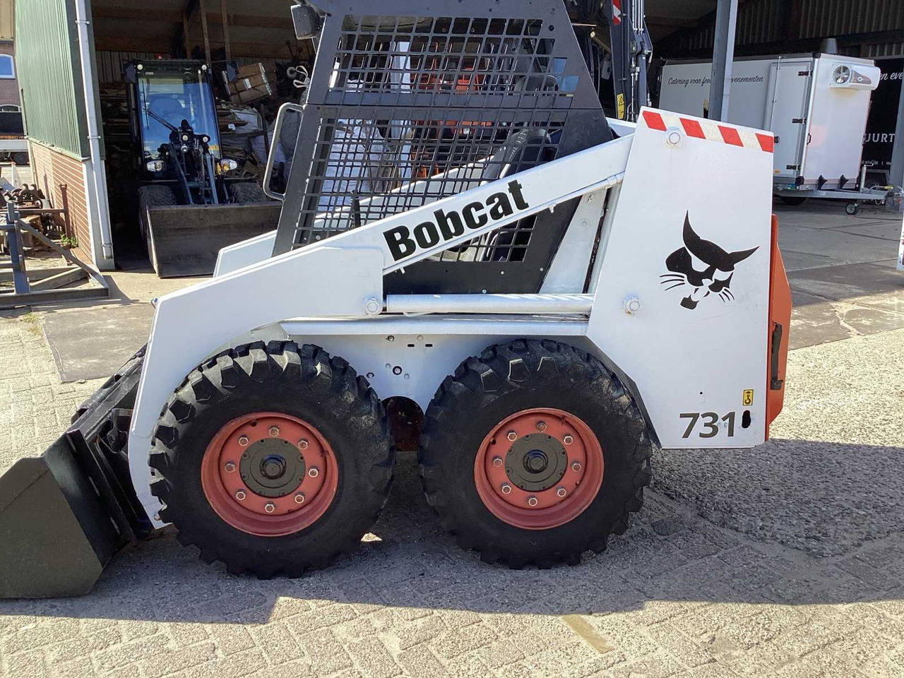 Bobcat 731 - 滑移装载机:图5 Bobcat 731 - 滑移装载机:图5