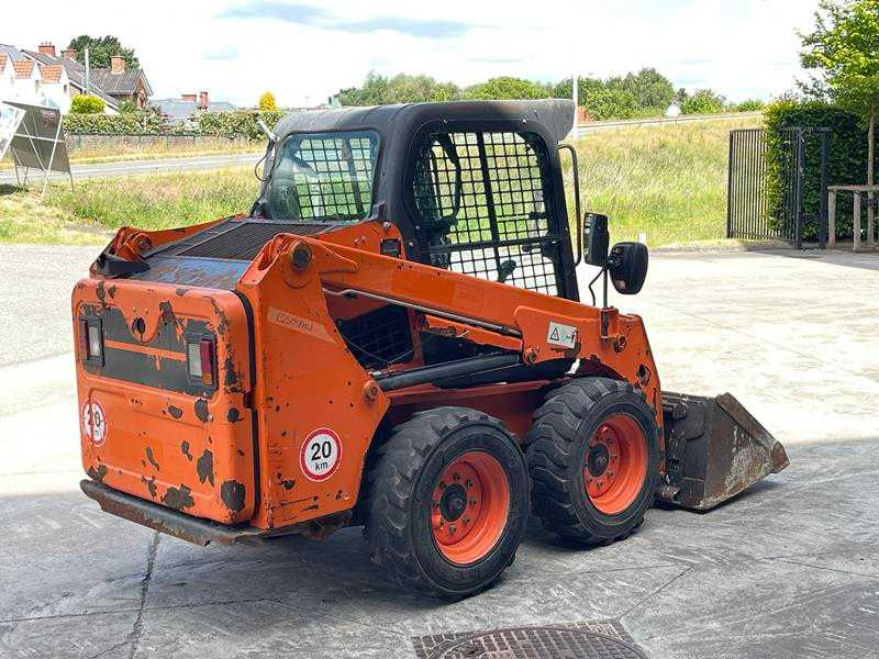 Bobcat S450 - 滑移装载机:图3 Bobcat S450 - 滑移装载机:图3