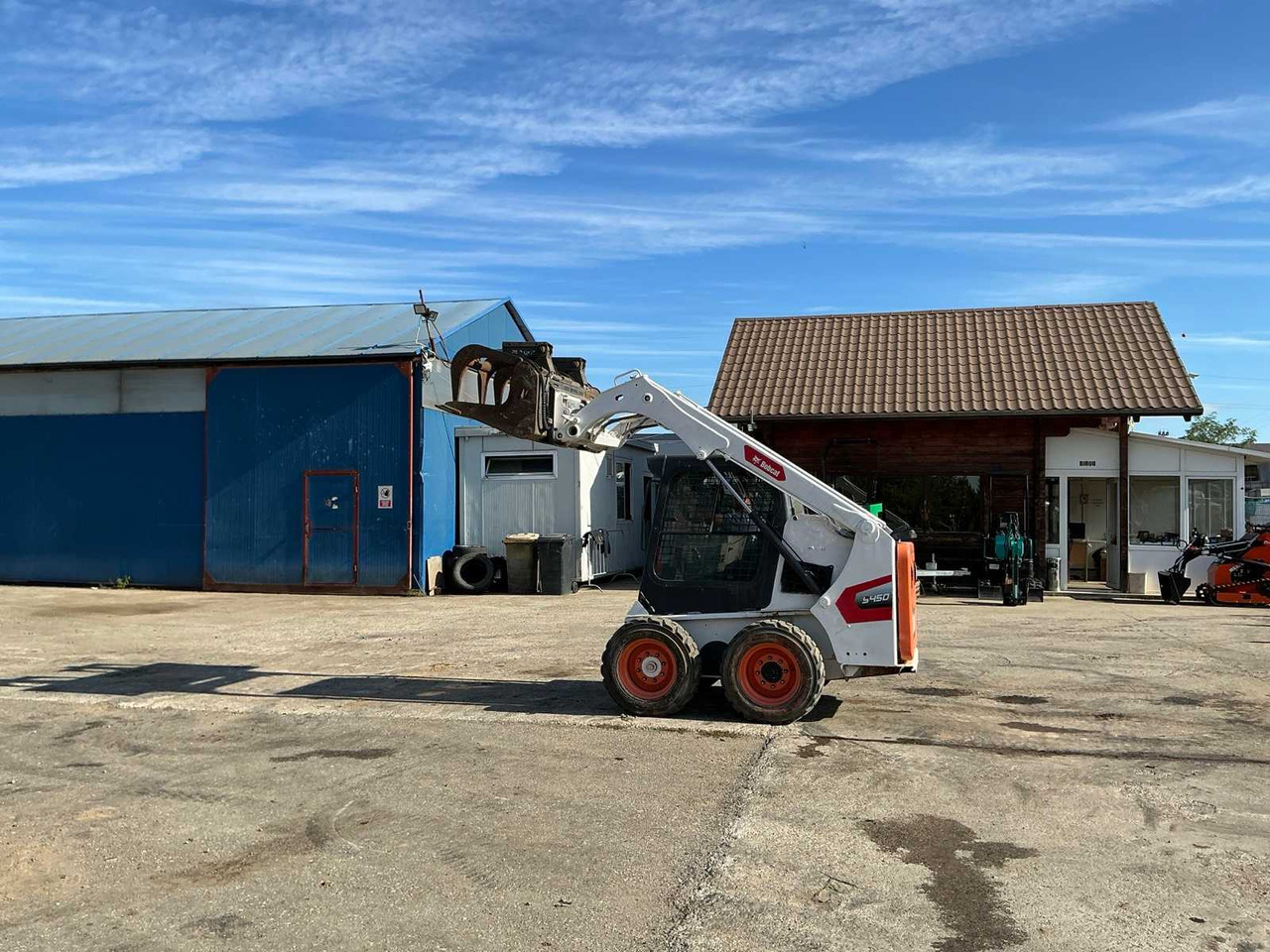 Bobcat S450 - 滑移装载机:图2 Bobcat S450 - 滑移装载机:图2