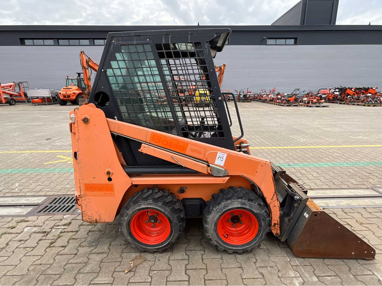 Bobcat S70 - 轮式装载机:图4 Bobcat S70 - 轮式装载机:图4