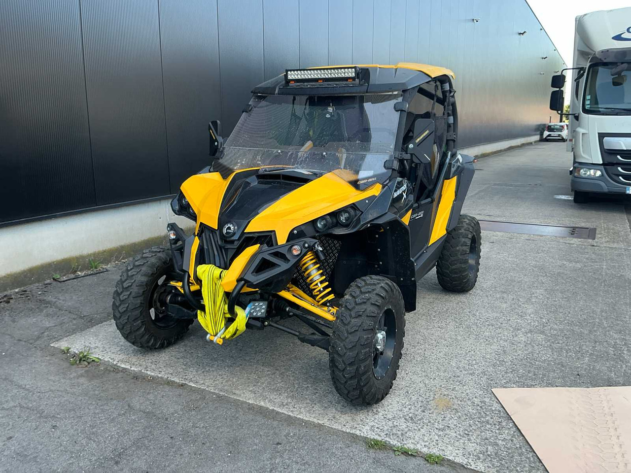 Bombardier Can-Am - 市政牵引车:图1 Bombardier Can-Am - 市政牵引车:图1