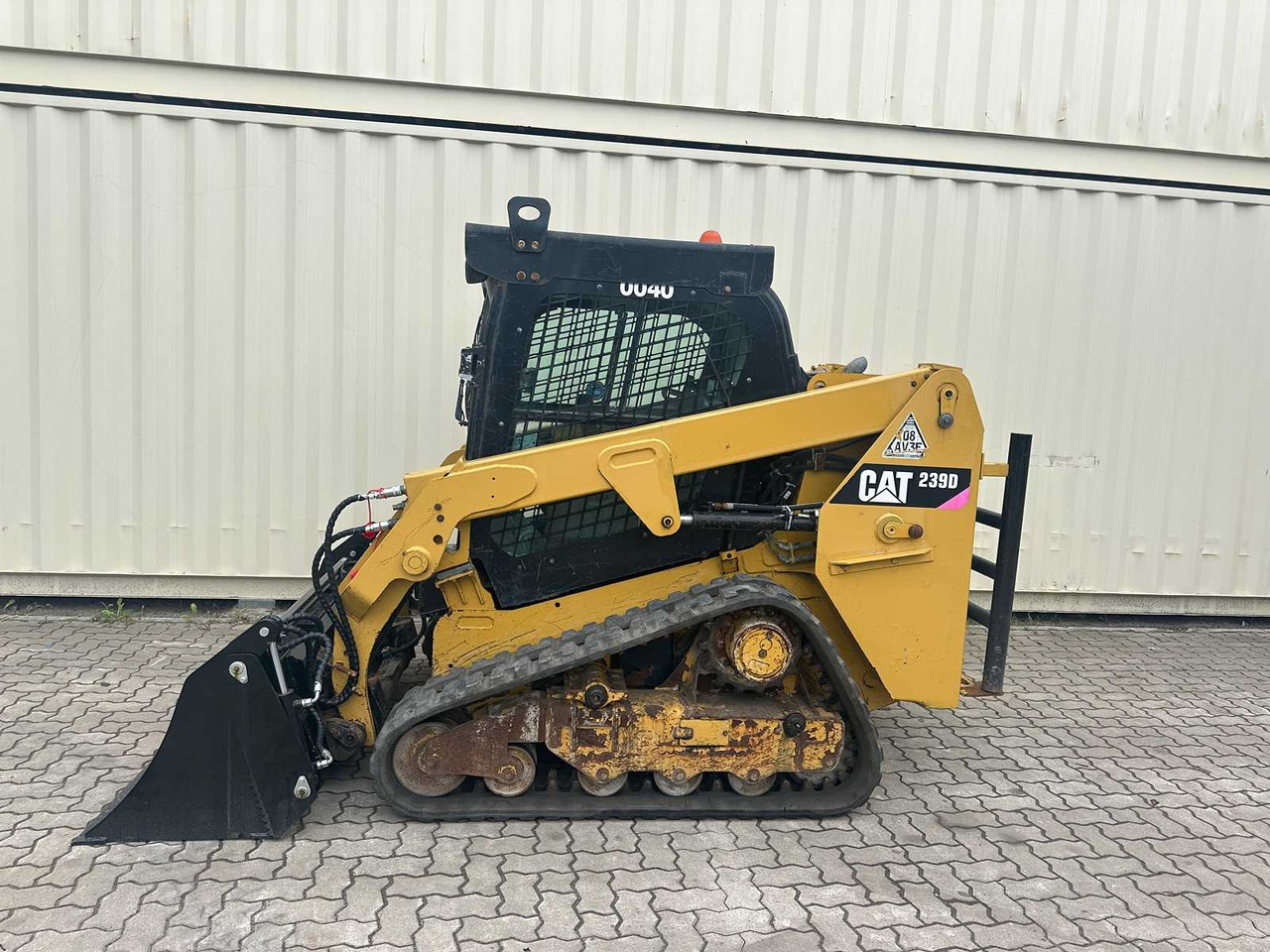 CAT 239D - 滑移装载机:图2 CAT 239D - 滑移装载机:图2