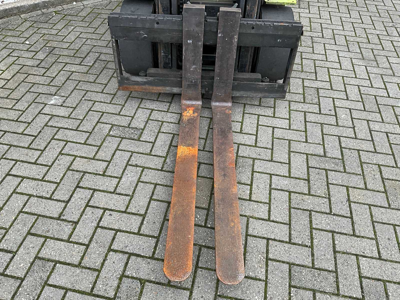 CLARK - EM30S - FORKLIFT - 叉车:图5 CLARK - EM30S - FORKLIFT - 叉车:图5