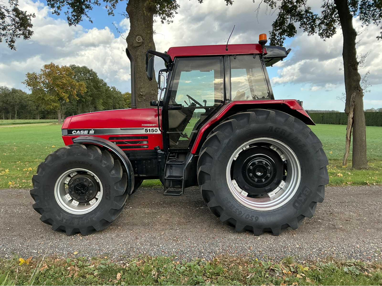 Case IH Maxxum 5150 - 拖拉机:图2 Case IH Maxxum 5150 - 拖拉机:图2